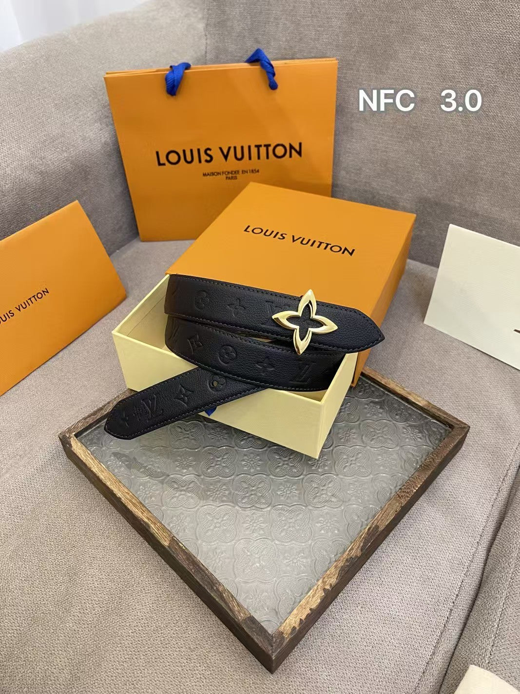 Double sided waist belt for men