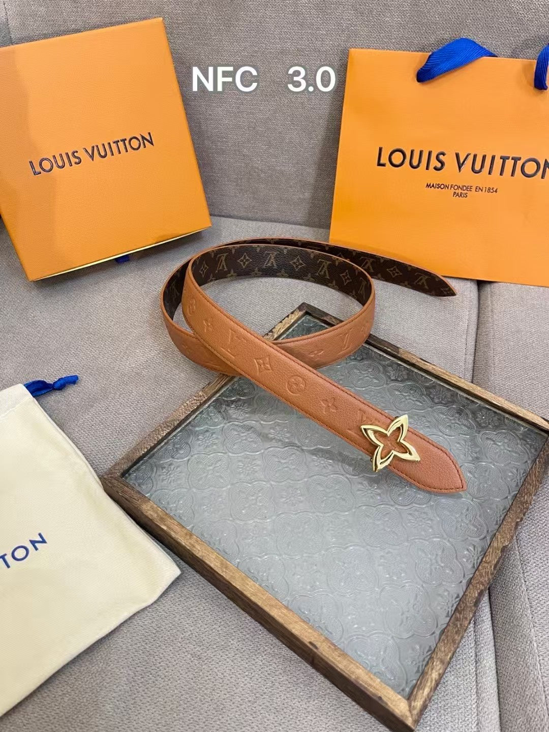 Double sided waist belt for men