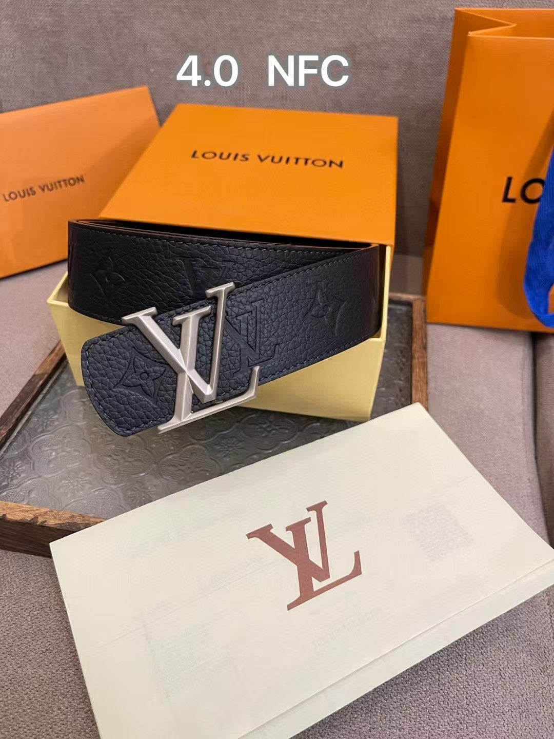 Classic double-sided belt for men