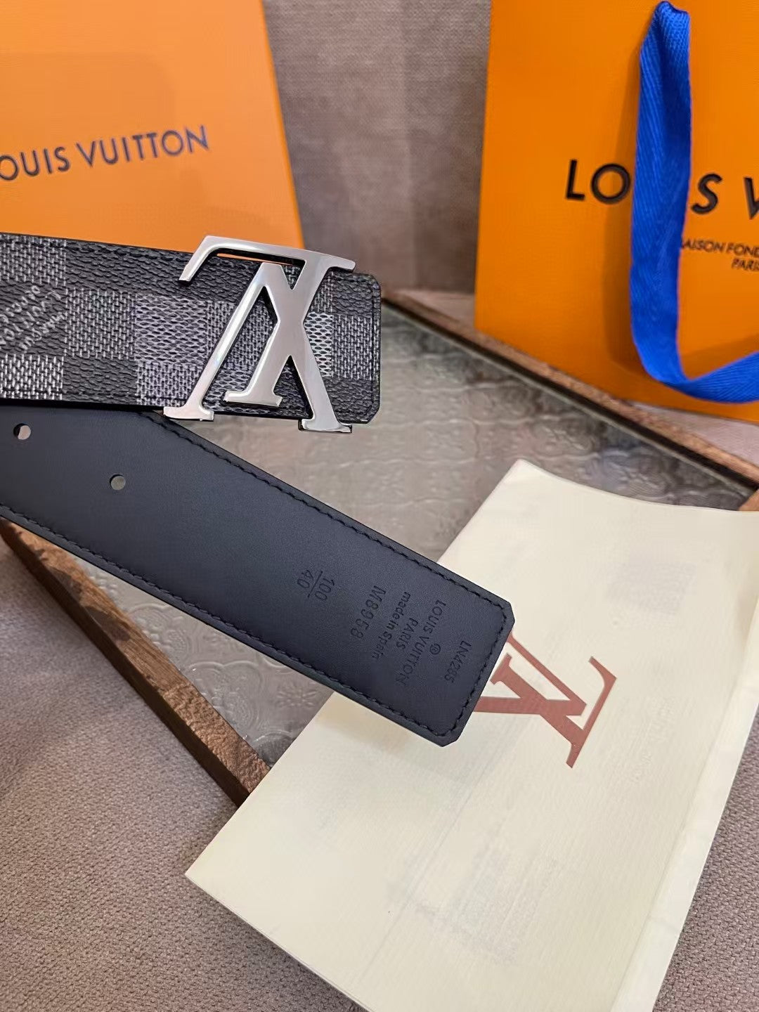 Double sided waist belt for men