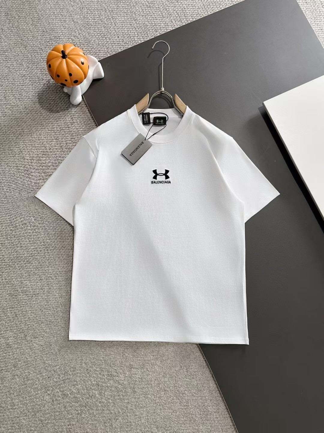 Embroidered new spring/summer T-shirt