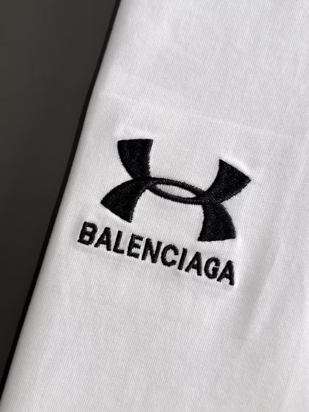 Embroidered new spring/summer T-shirt