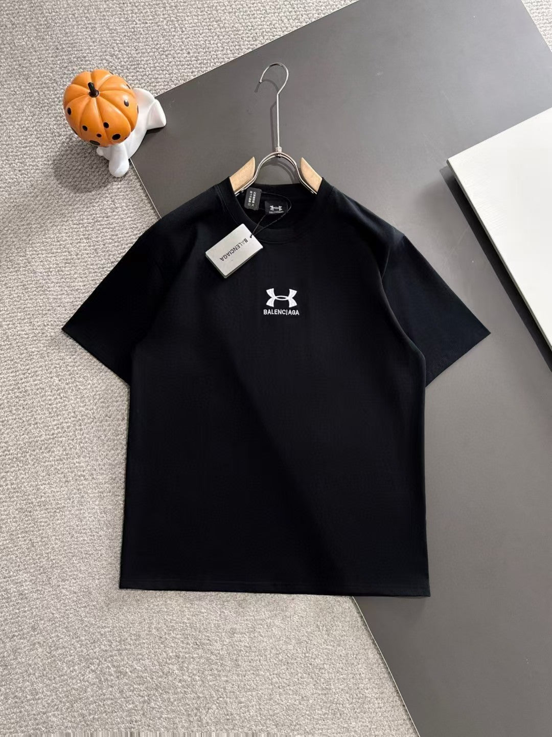 Embroidered new spring/summer T-shirt