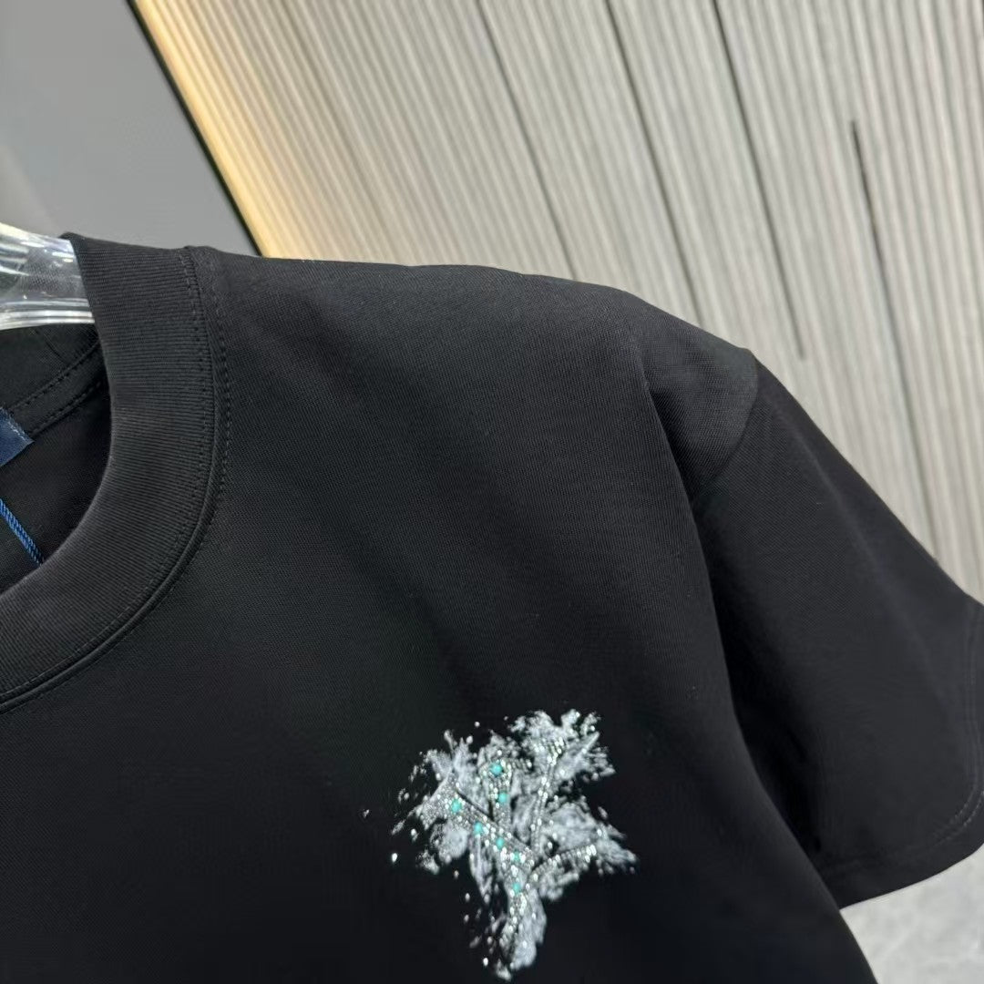 Spring and summer new round neck T-shirt