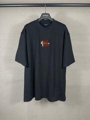 Embroidered tape pressed short sleeved T-shirt