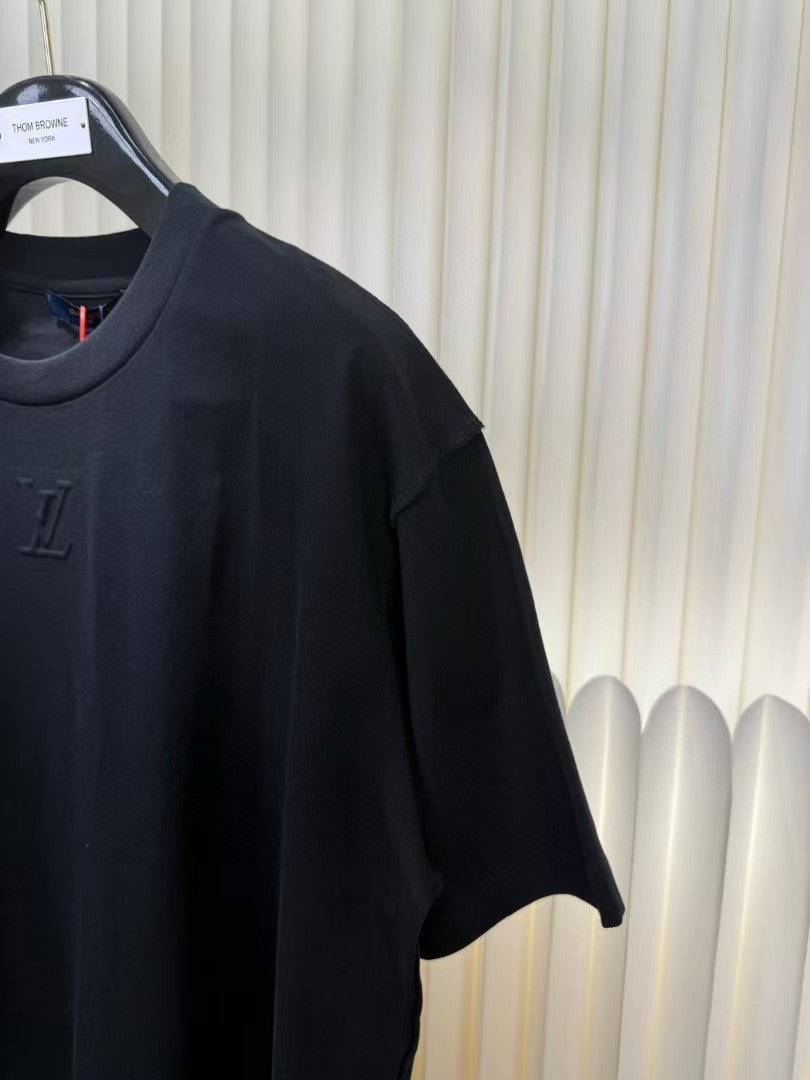 Logo embossed short sleeved T-shirt