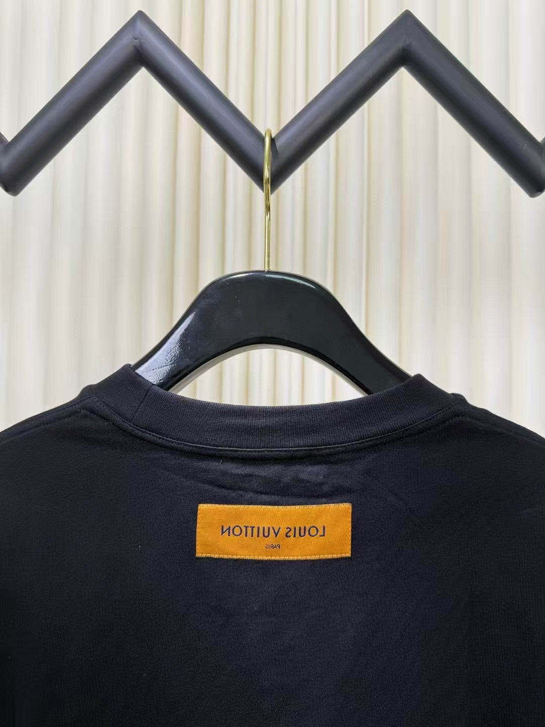 Logo embossed short sleeved T-shirt