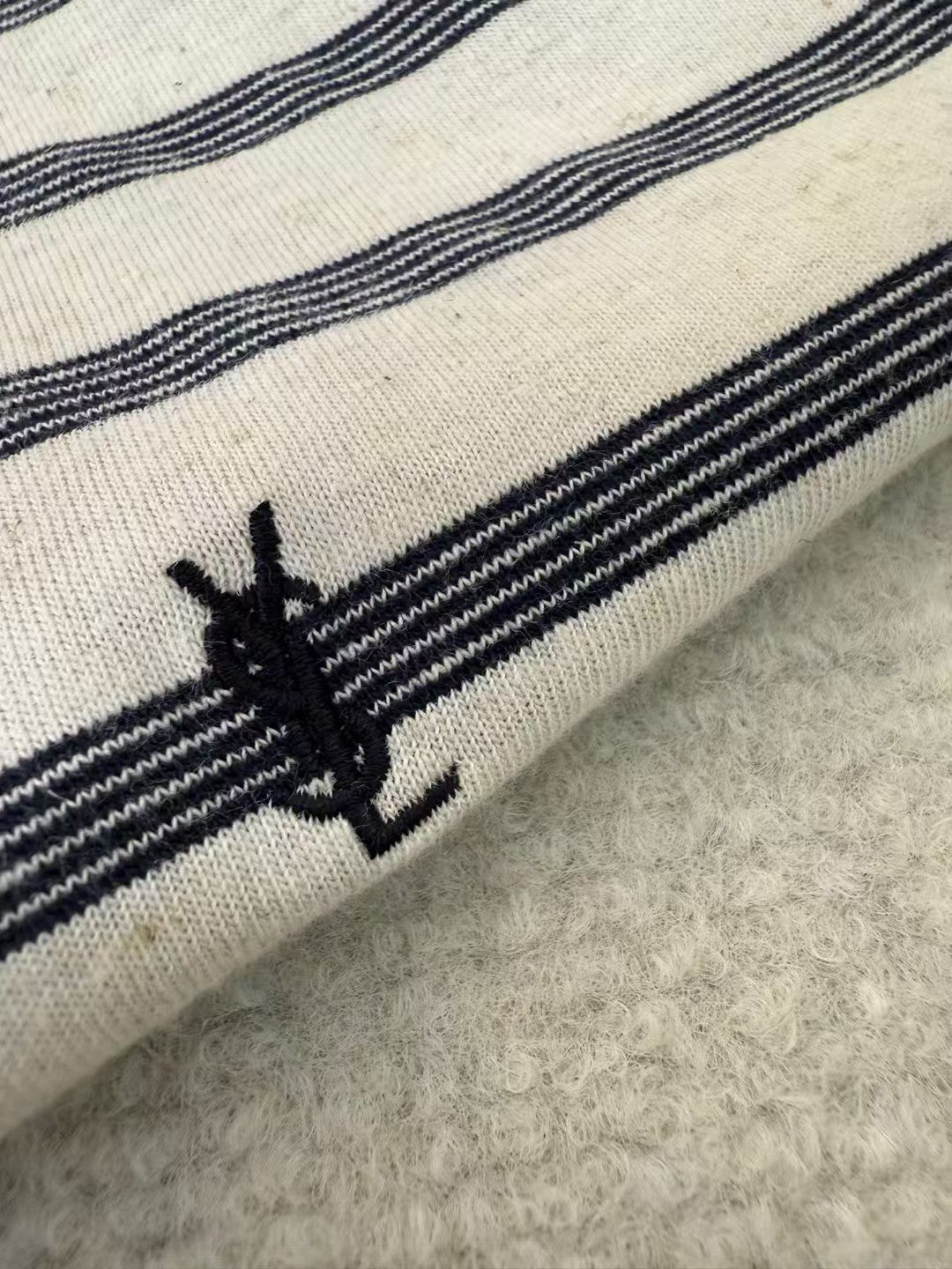 Logo striped short sleeved T-shirt