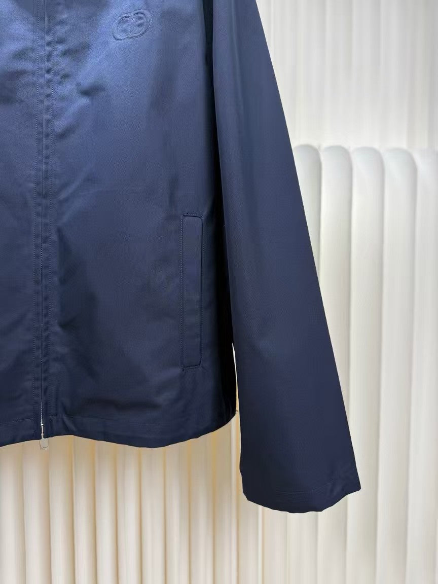 Embroidered collar jacket