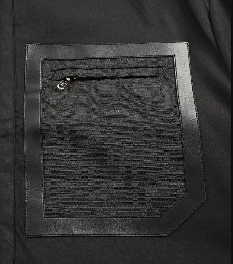 three-pocket reversible jacket