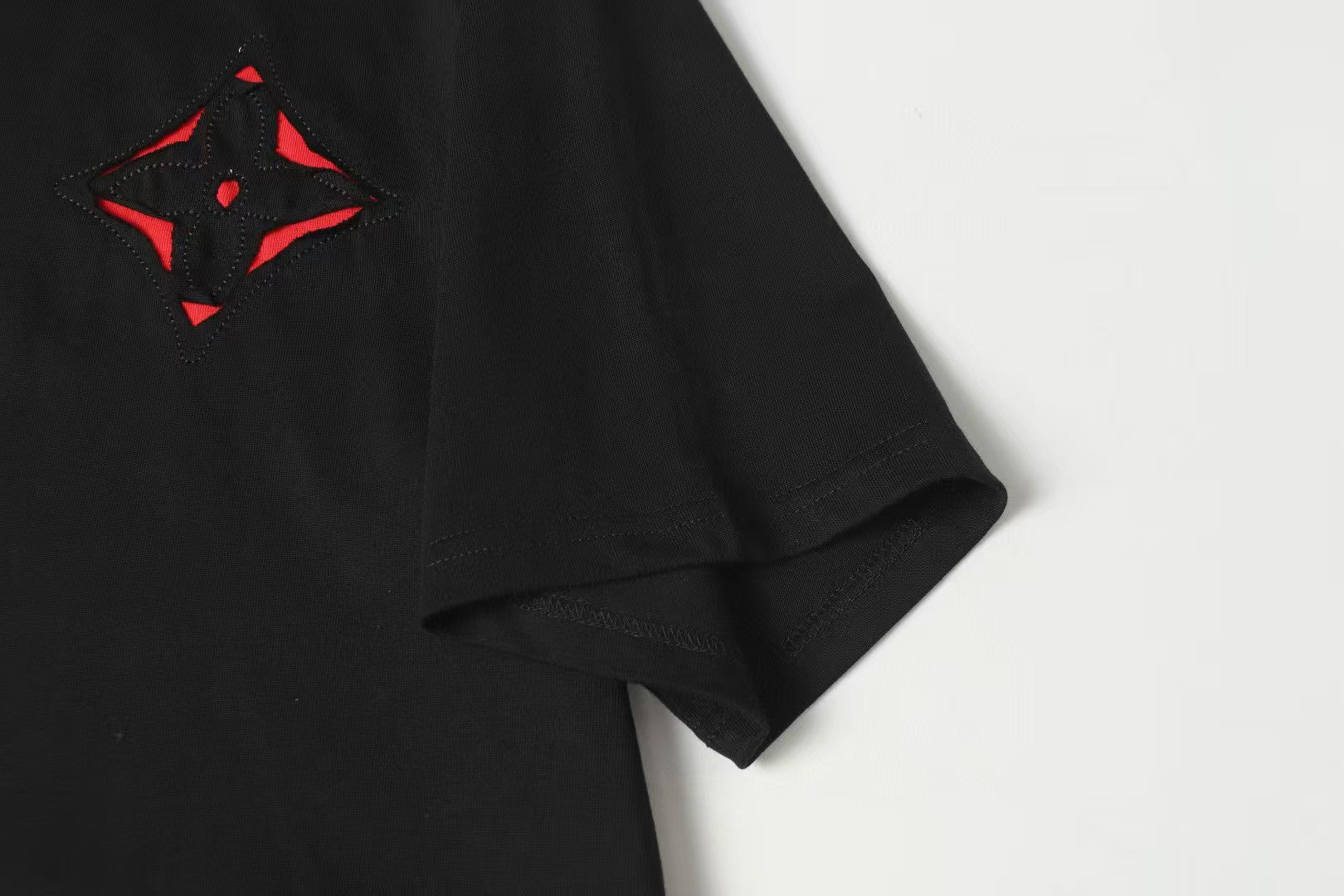 Spring and summer new style color blocking cloth hand cut edge embroidery craft short sleeved T-shirt