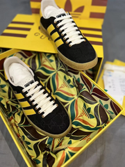 Man and woman Low Top Sneakers