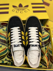 Man and woman Low Top Sneakers