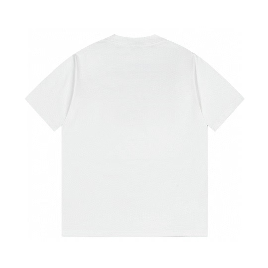 Short sleeved T-shirt with embossed letters