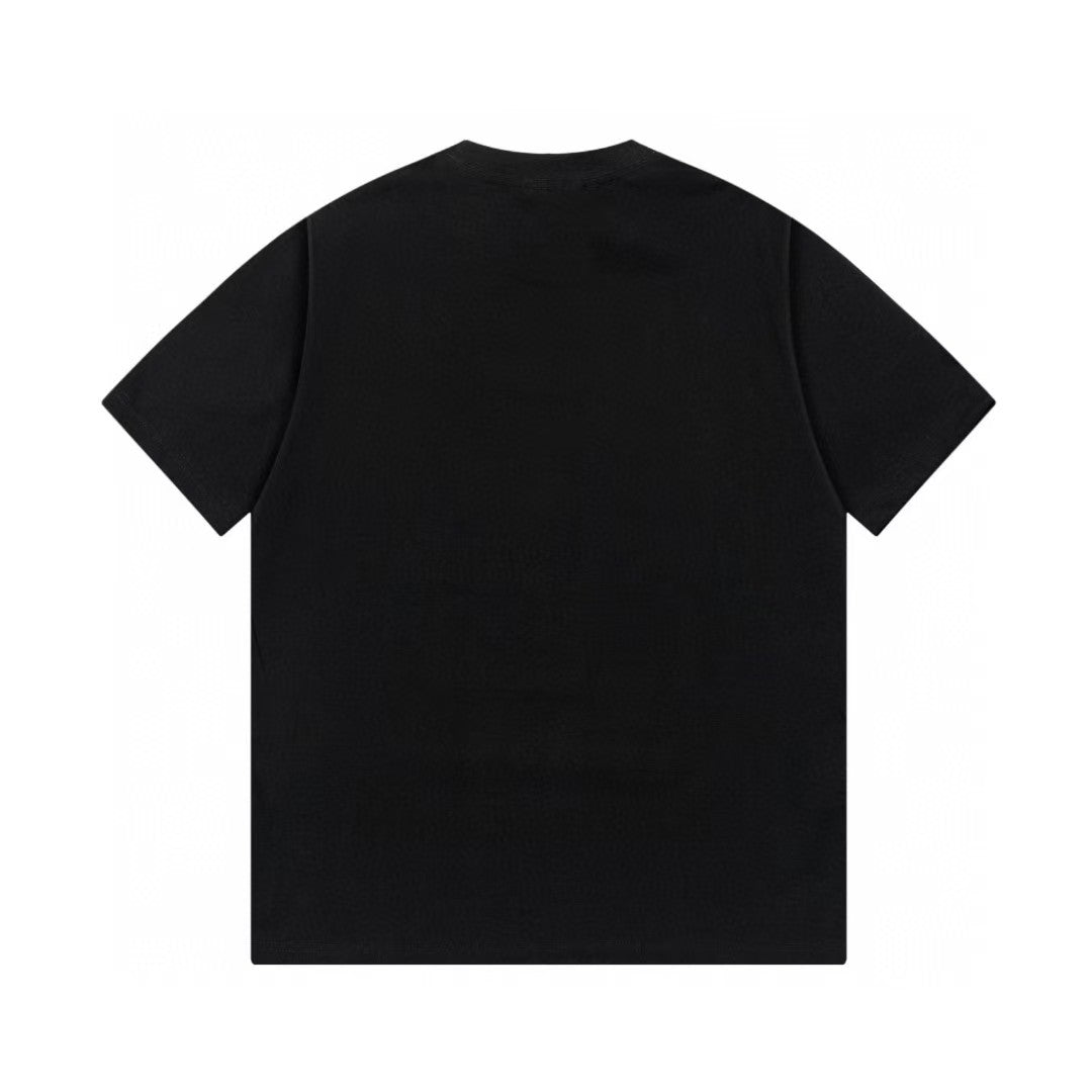 Short sleeved T-shirt with embossed letters