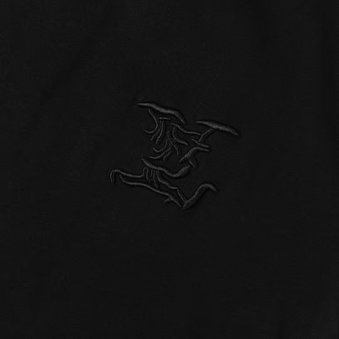 New embroidered short sleeved T-shirt