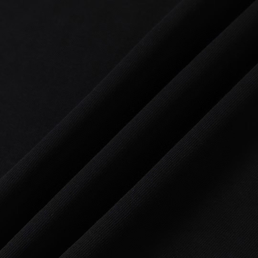 New embroidered short sleeved T-shirt