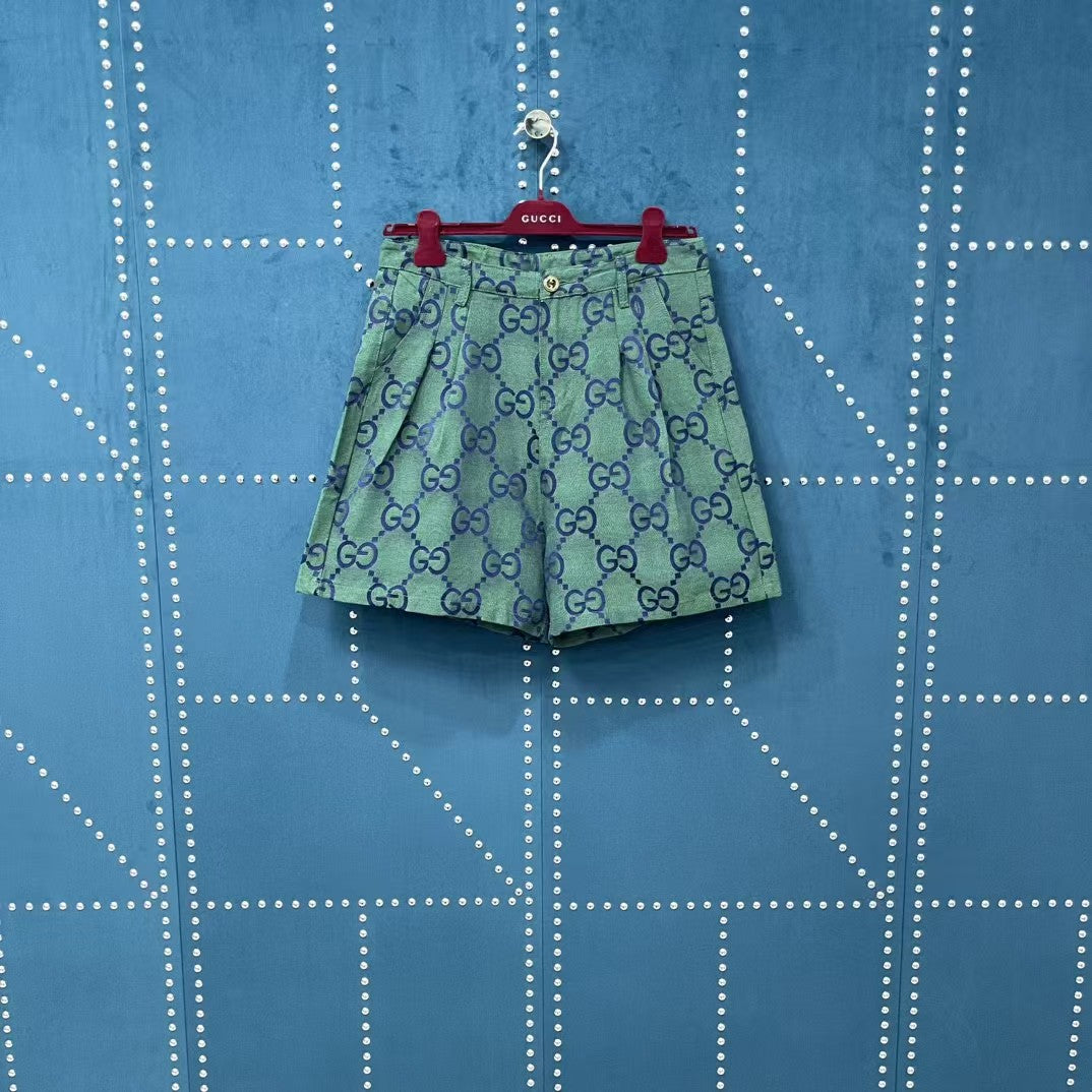 Wrinkled leather label jacquard shorts