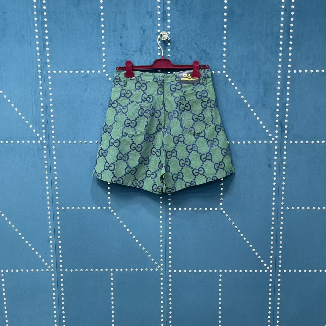 Wrinkled leather label jacquard shorts