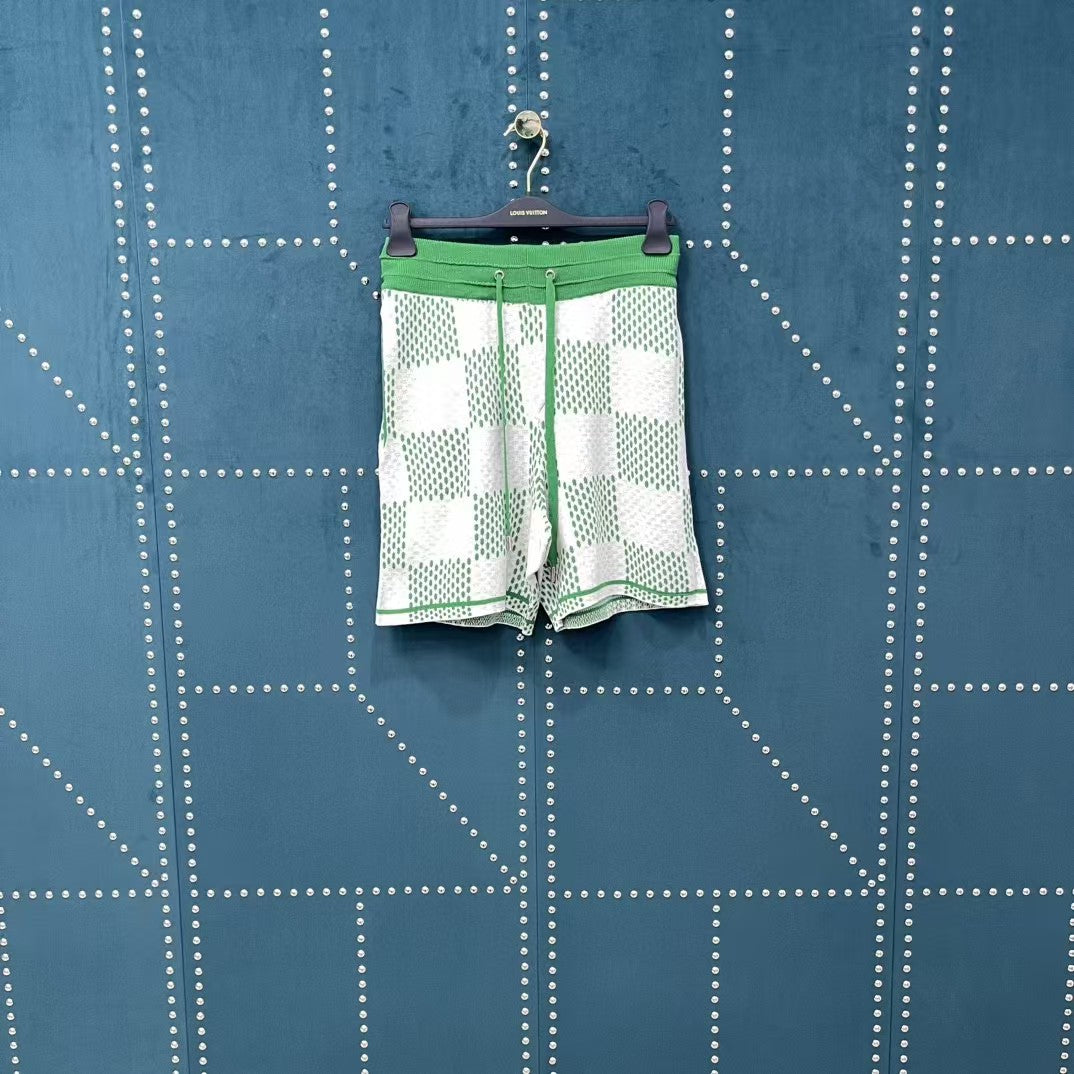 Large checkerboard jacquard knitted shorts