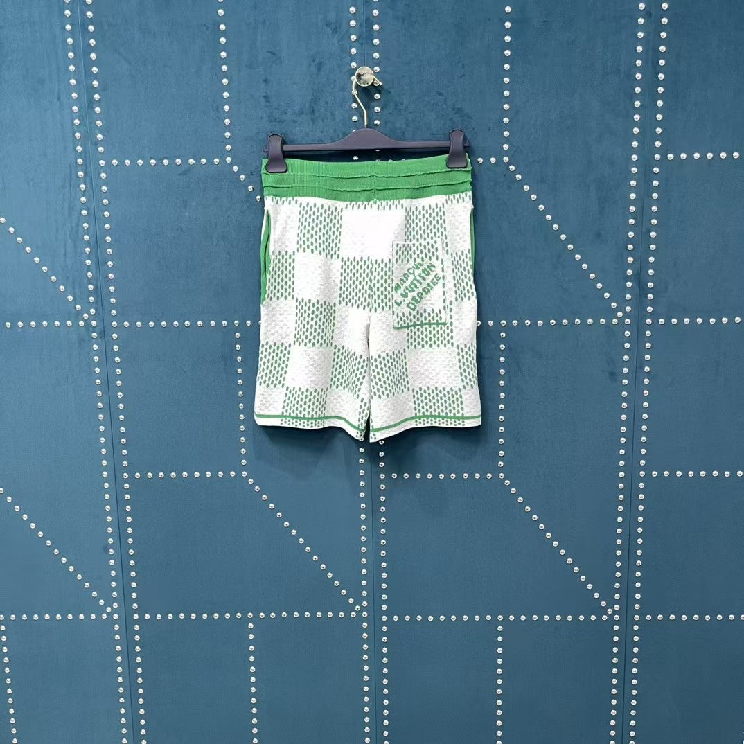 Large checkerboard jacquard knitted shorts