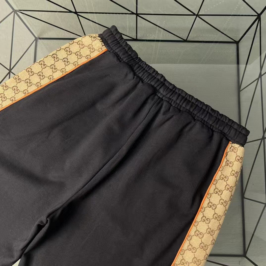 Jacquard patchwork knitted shorts
