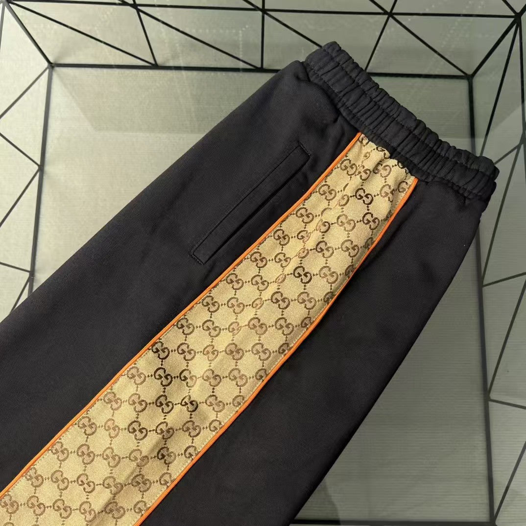 Jacquard patchwork knitted shorts
