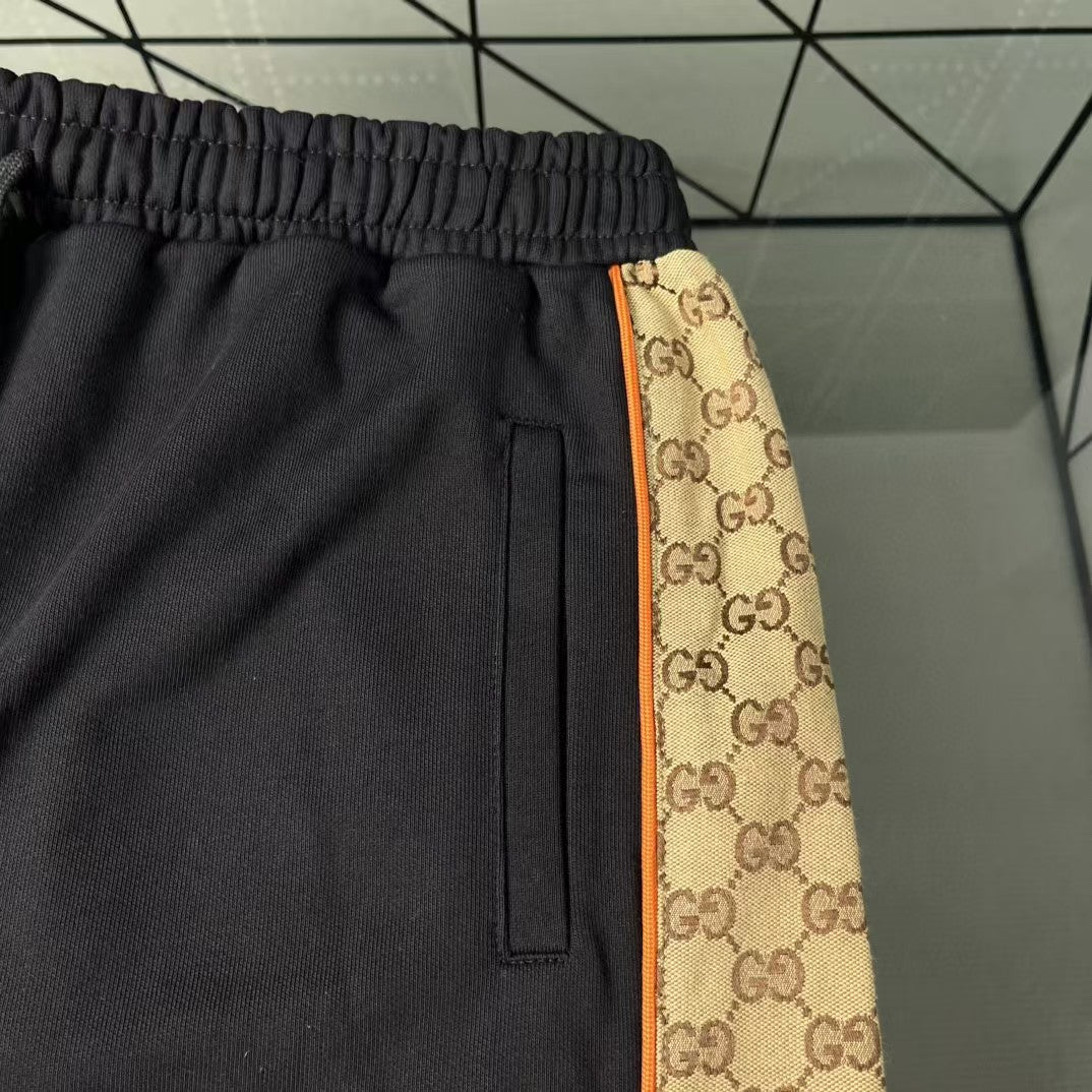 Jacquard patchwork knitted shorts