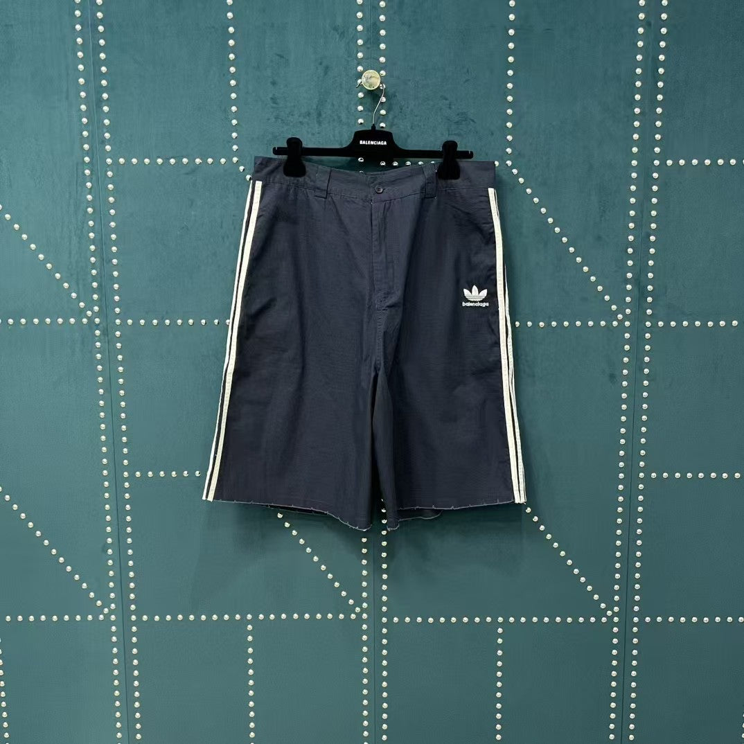 Embroidered three bar navy blue workwear shorts