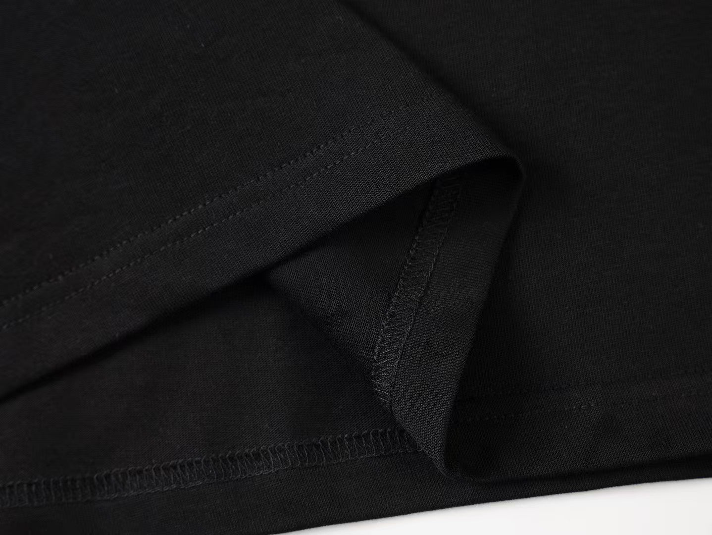 Men's round neck short sleeved T-shirt
