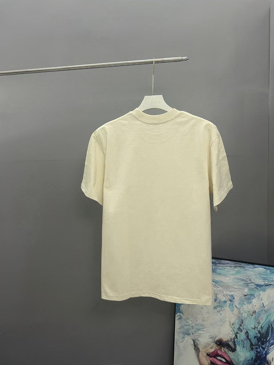 Men's embroidered short sleeved T-shirt