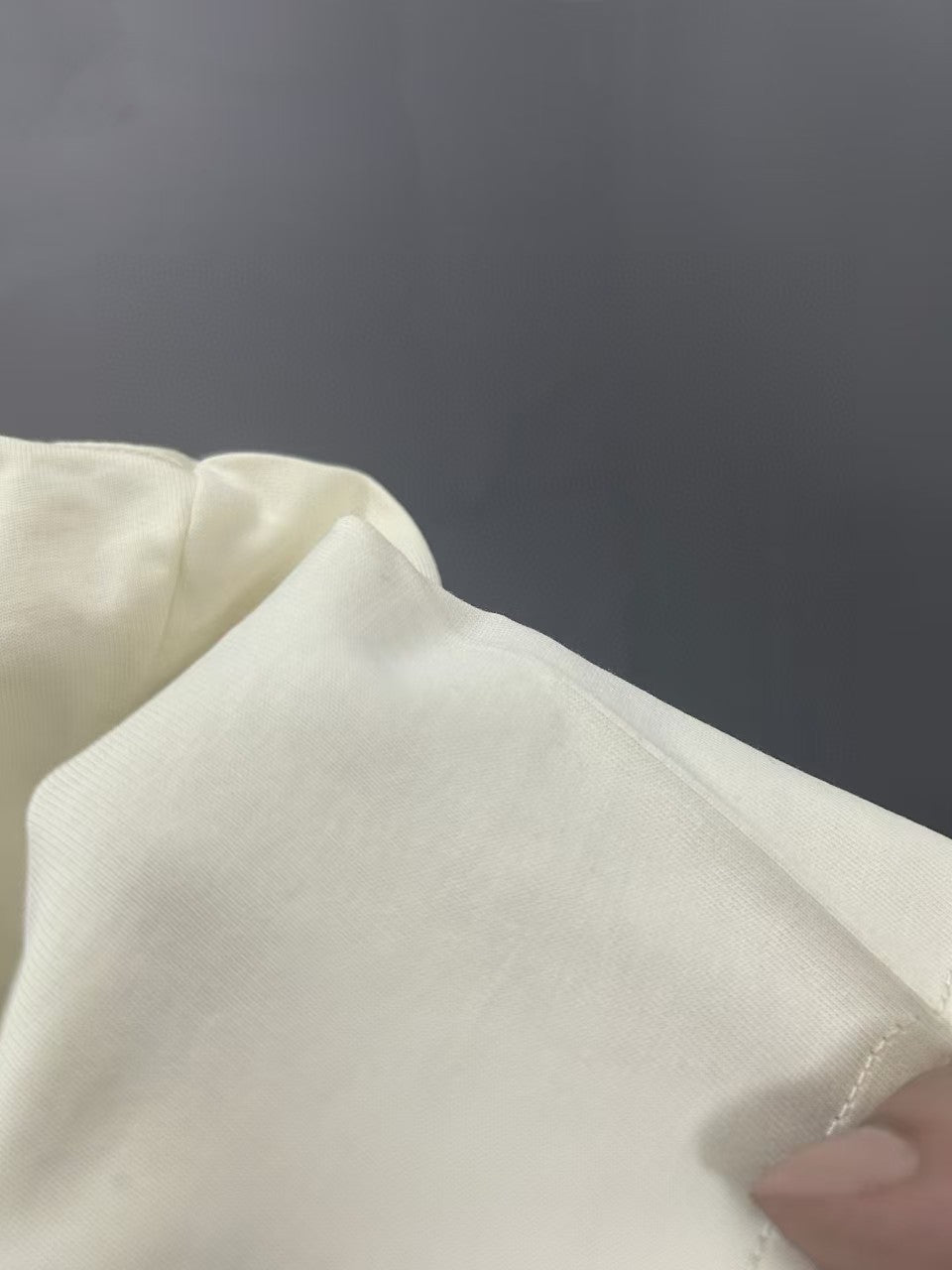 Men's embroidered short sleeved T-shirt