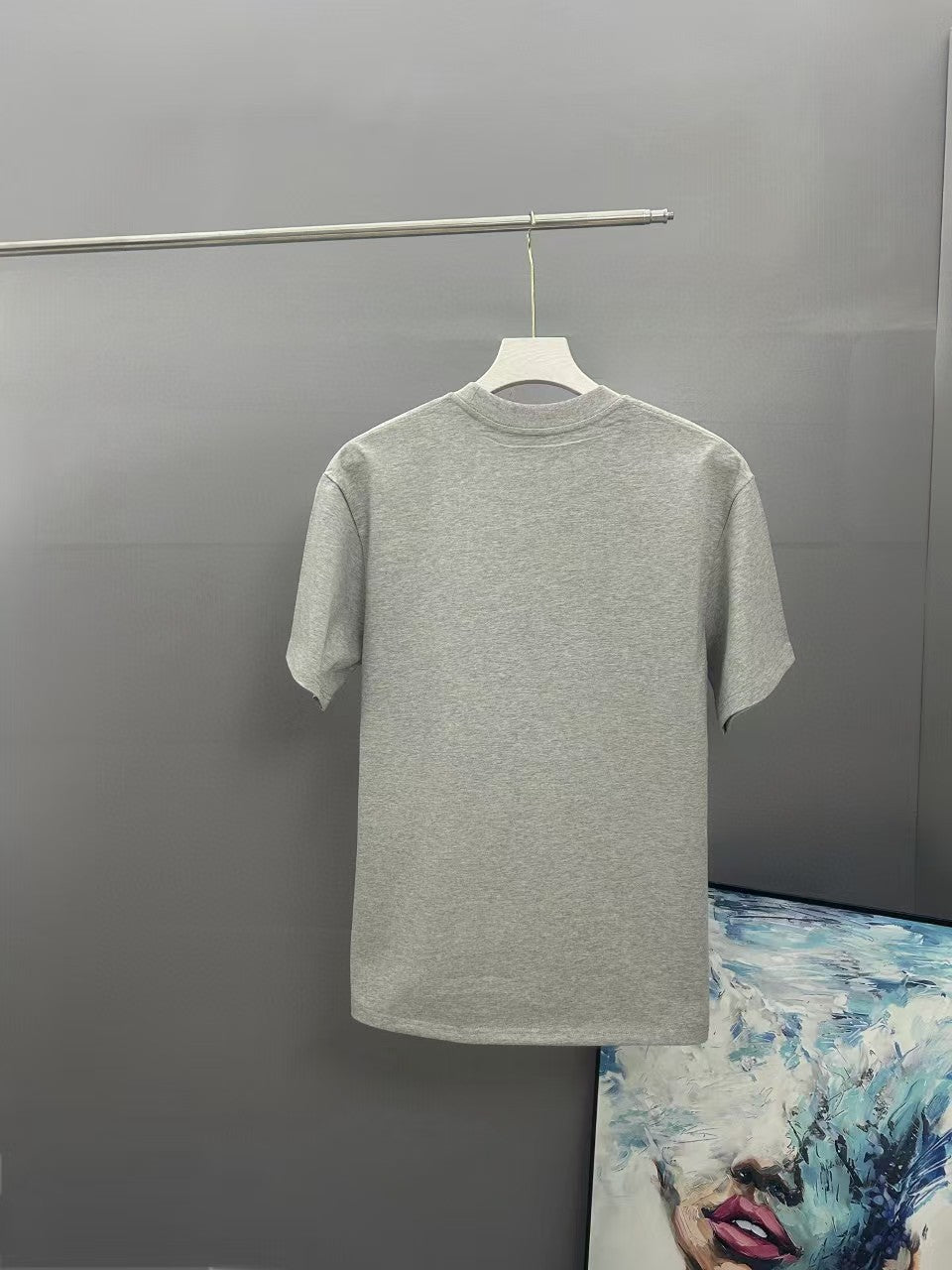 Men's embroidered short sleeved T-shirt