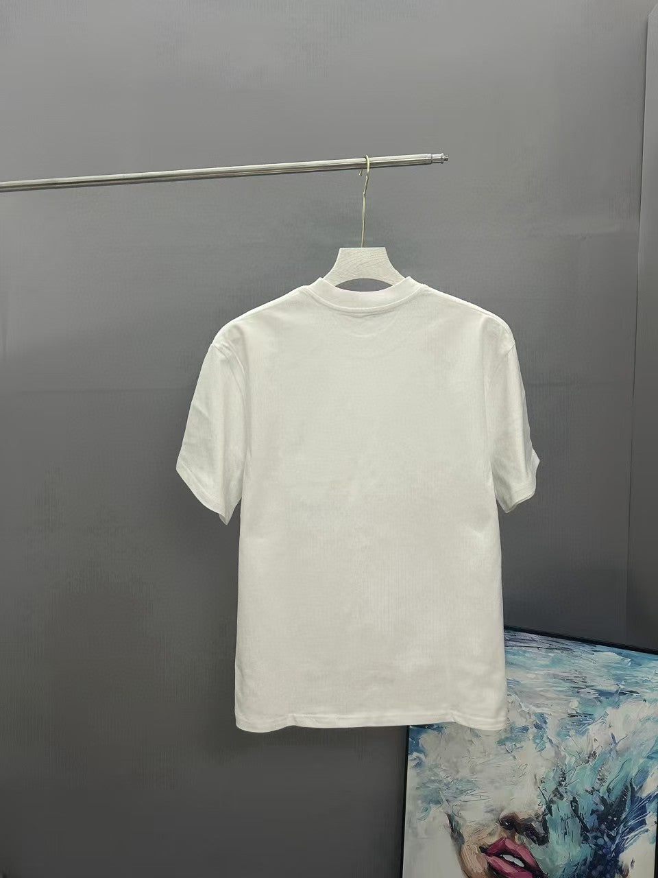 Men's embroidered short sleeved T-shirt
