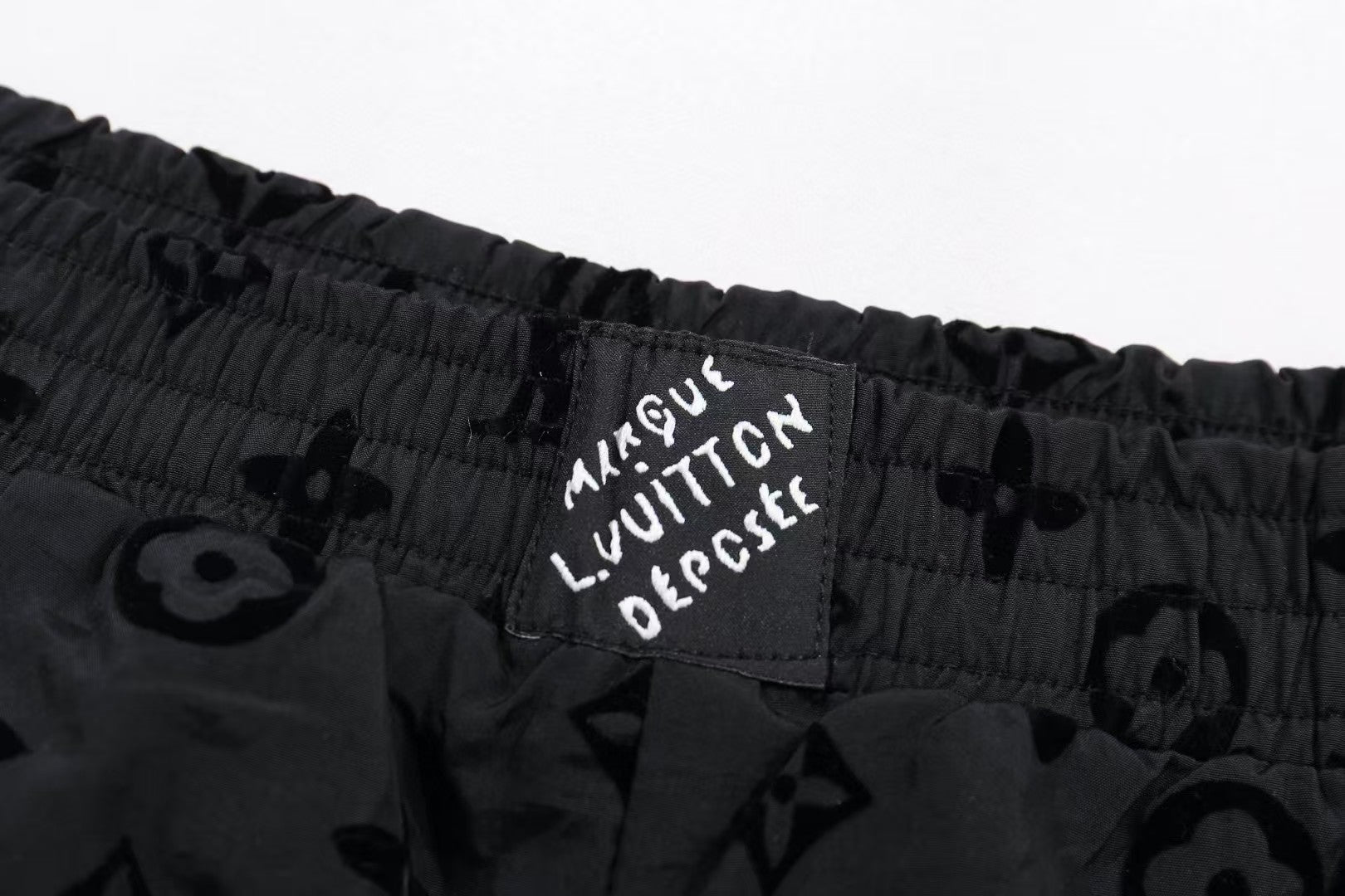 Fleece printed shorts