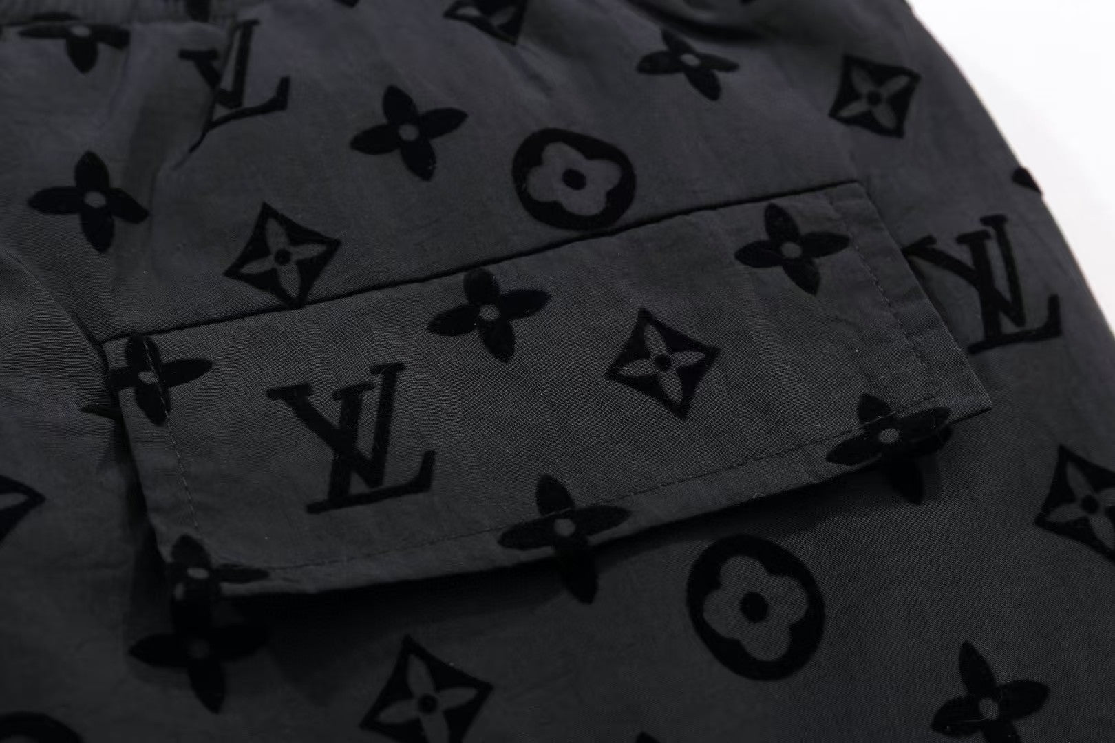 Fleece printed shorts