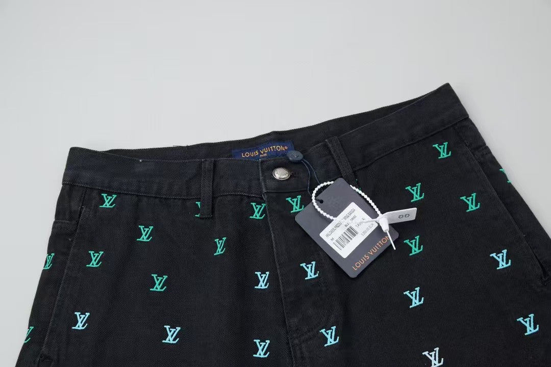 Spring and summer new heavy-duty embroidered denim shorts