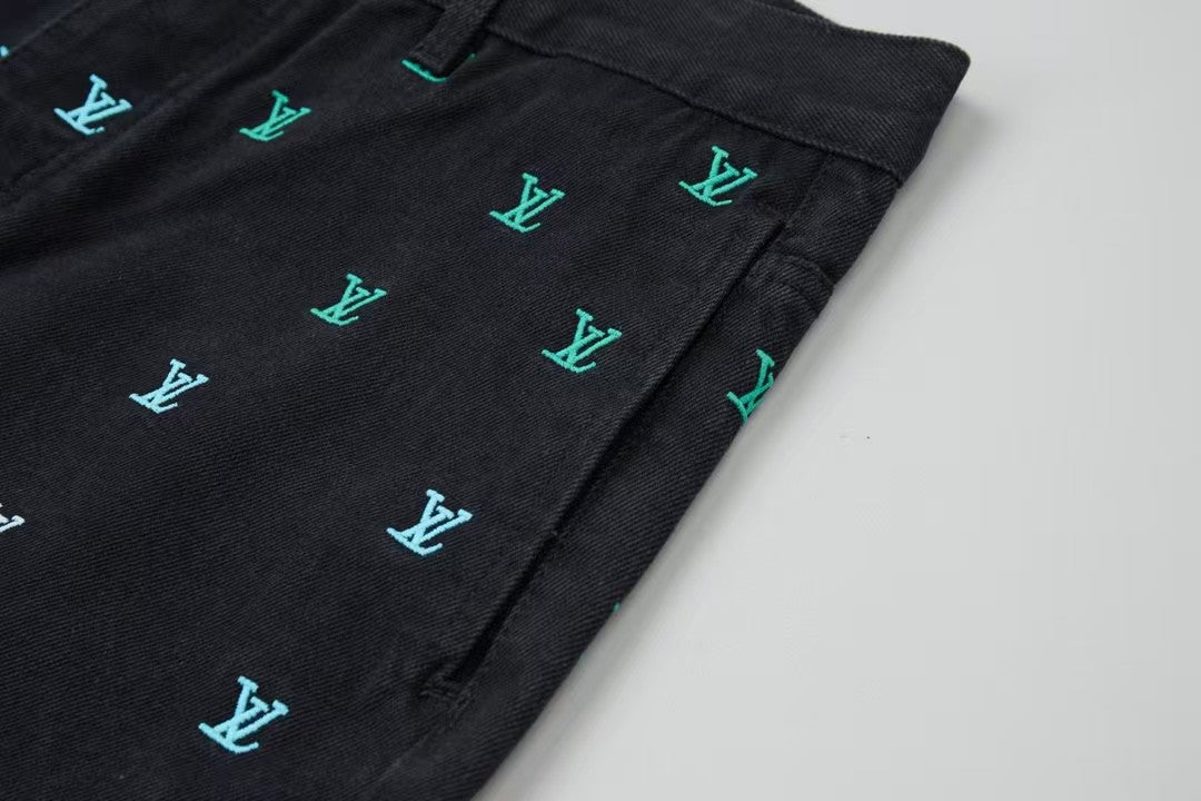 Spring and summer new heavy-duty embroidered denim shorts