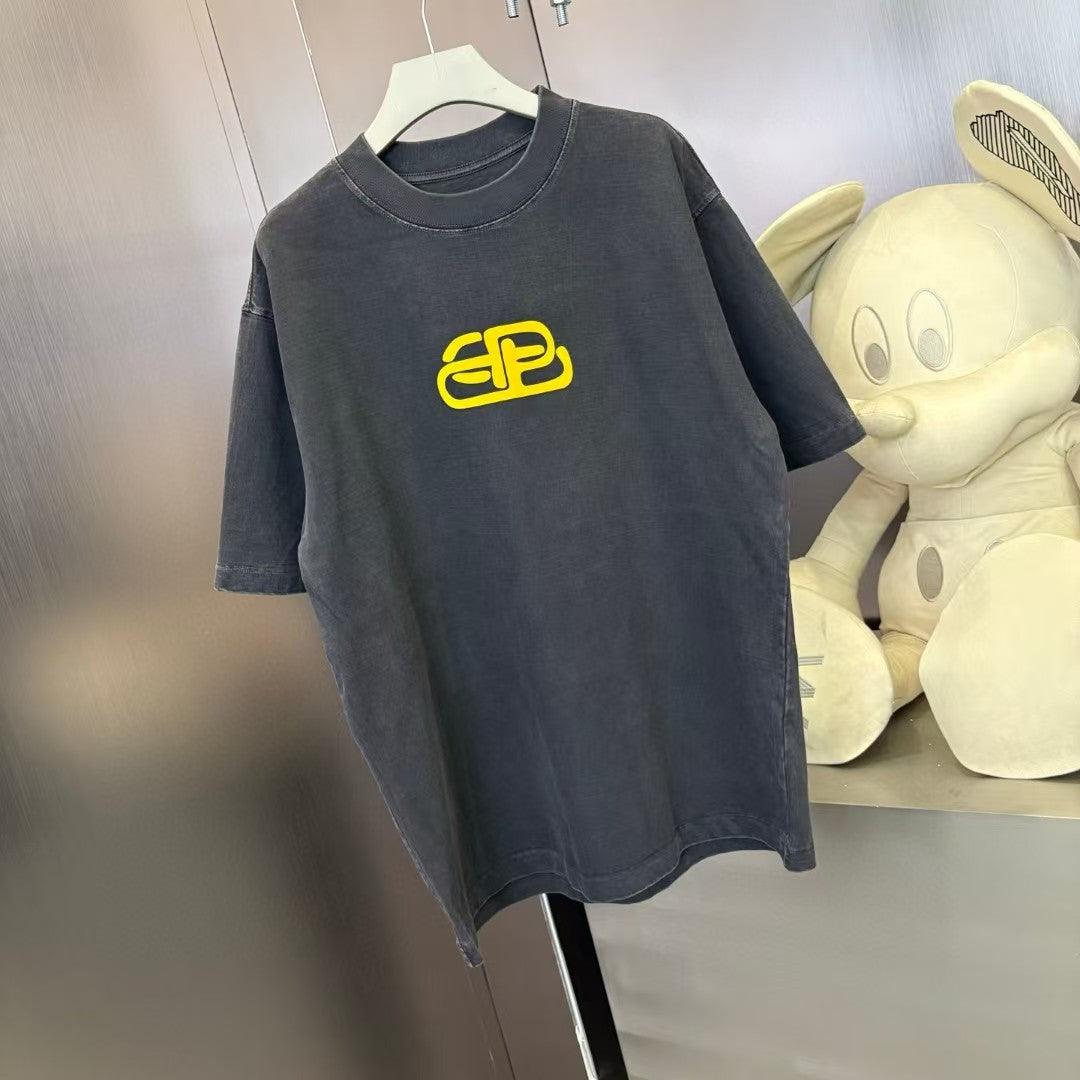 Men's round neck short sleeved T-shirt