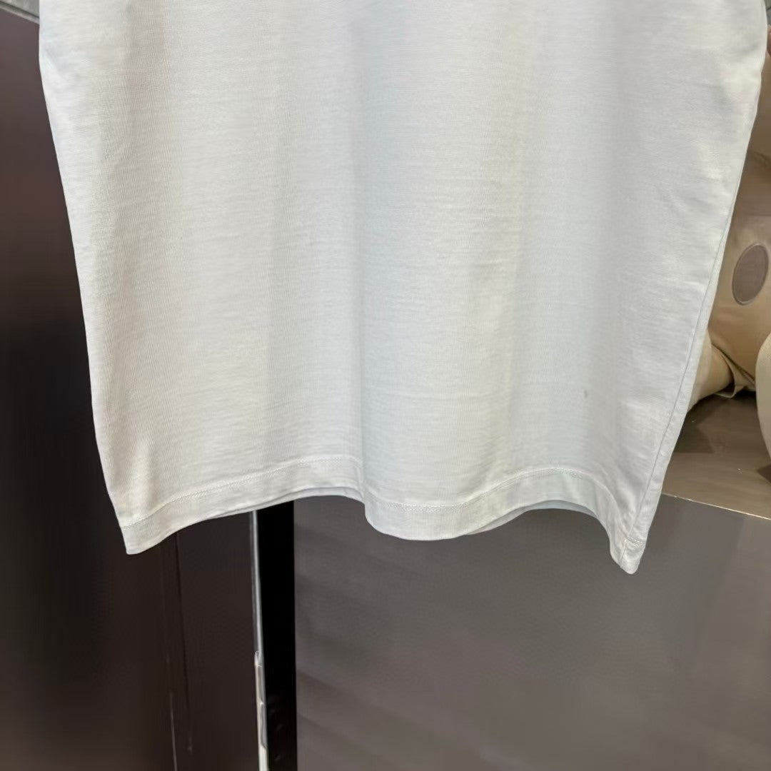 Men's round neck short sleeved T-shirt