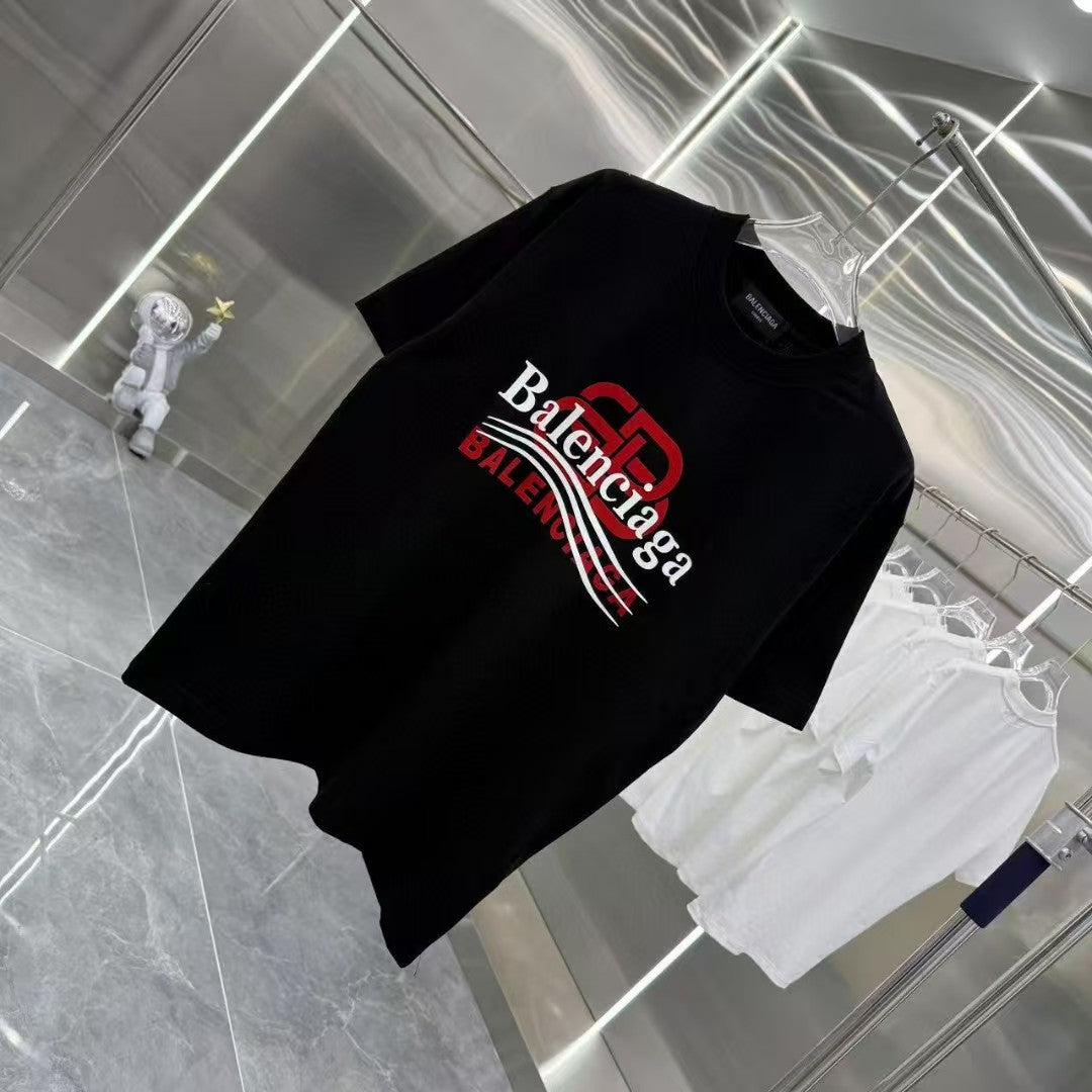 Men's round neck short sleeved T-shirt