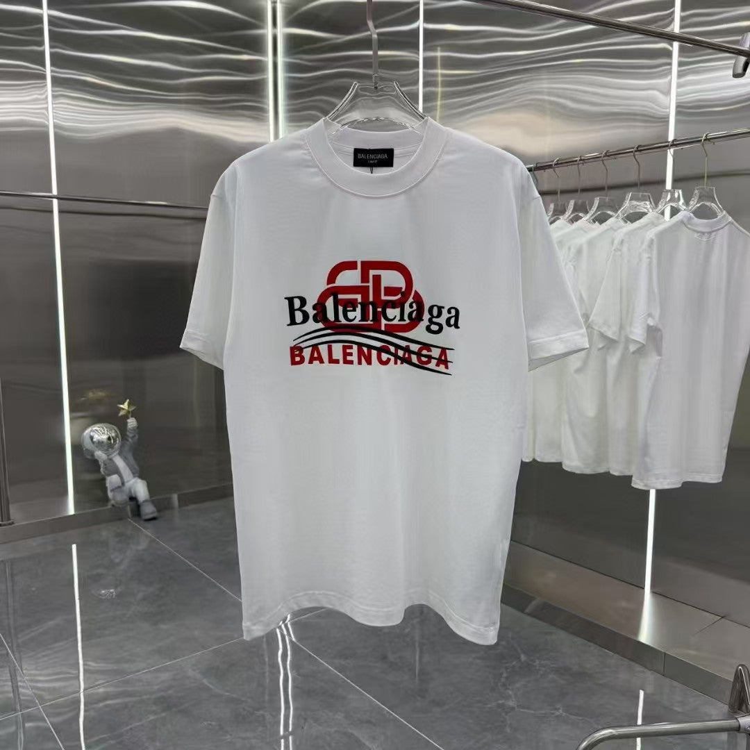 Men's round neck short sleeved T-shirt
