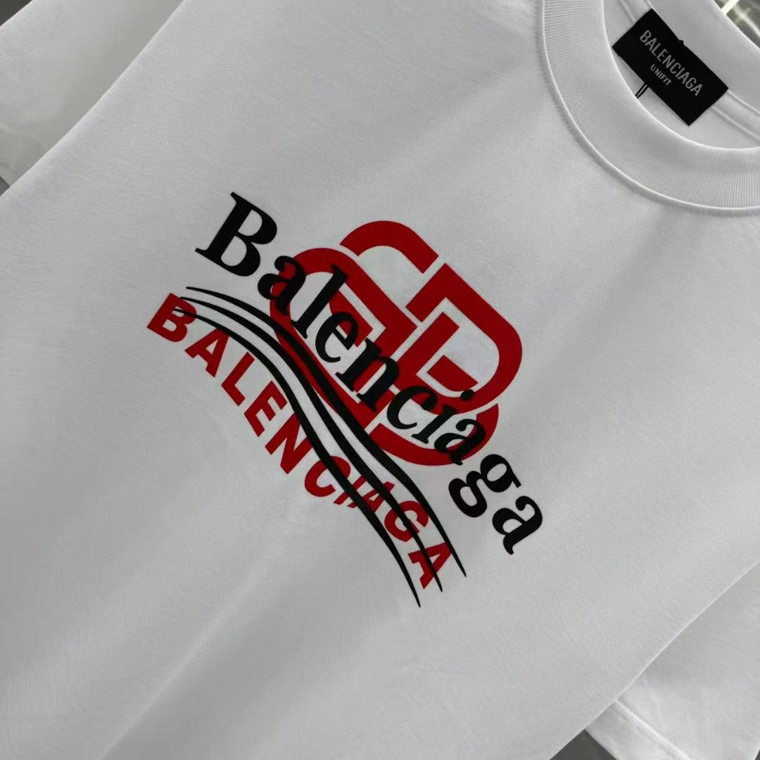 Men's round neck short sleeved T-shirt