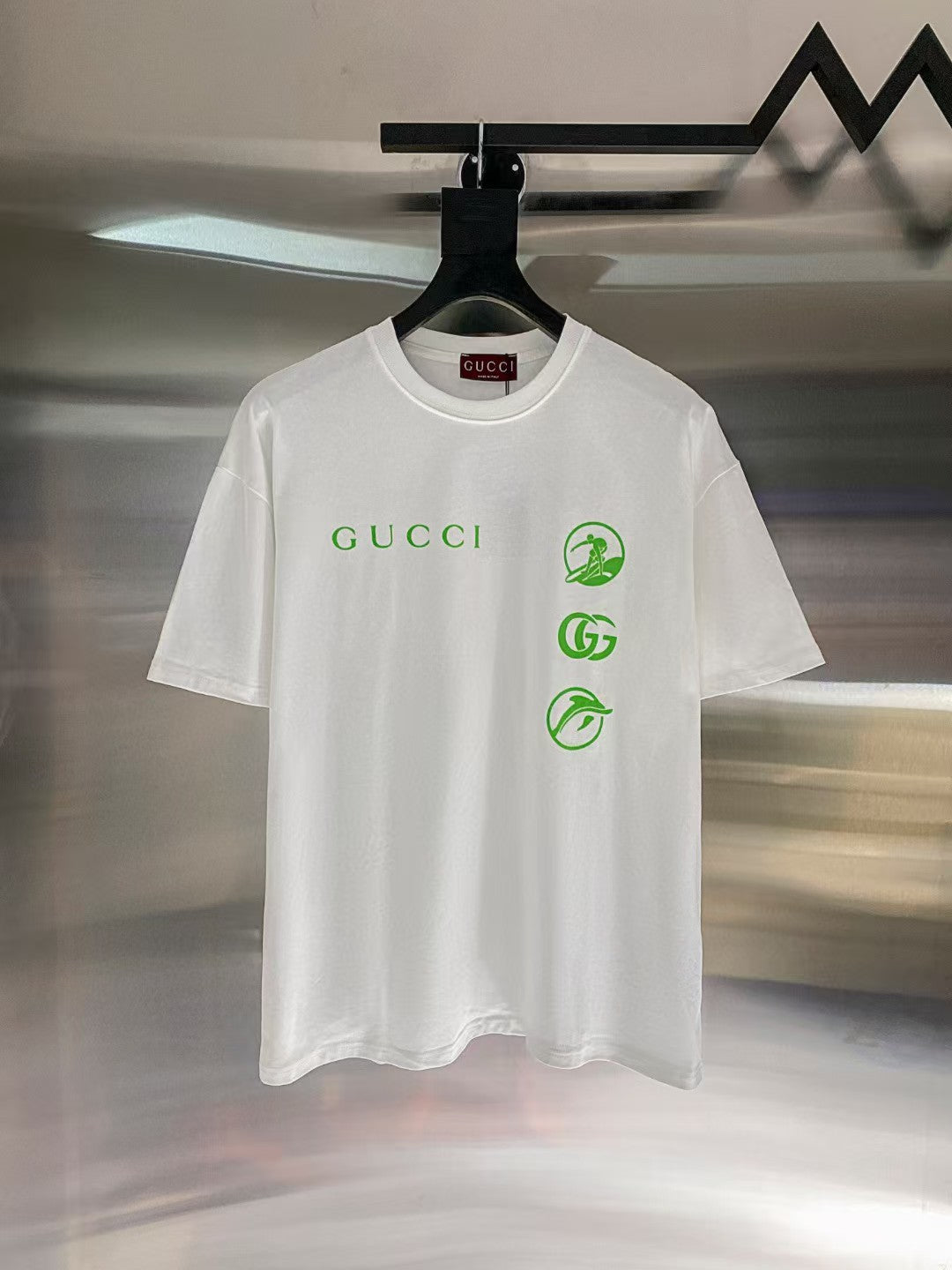 Men's round neck short sleeved T-shirt