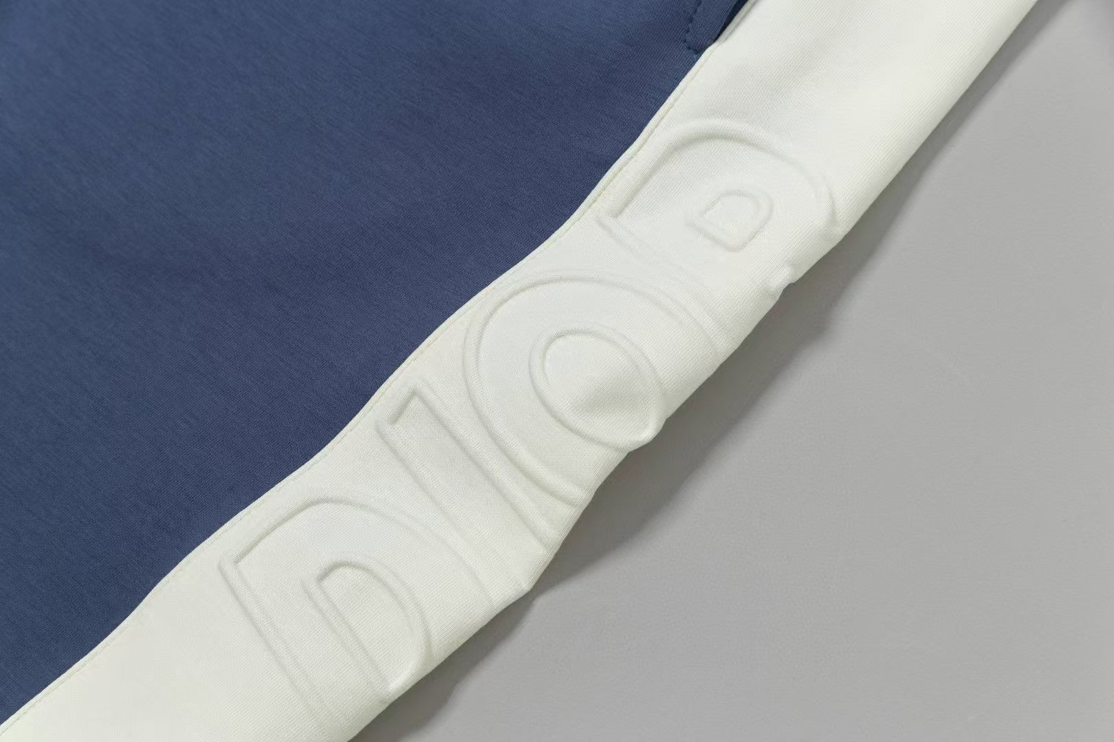 Men's spliced three-dimensional shorts