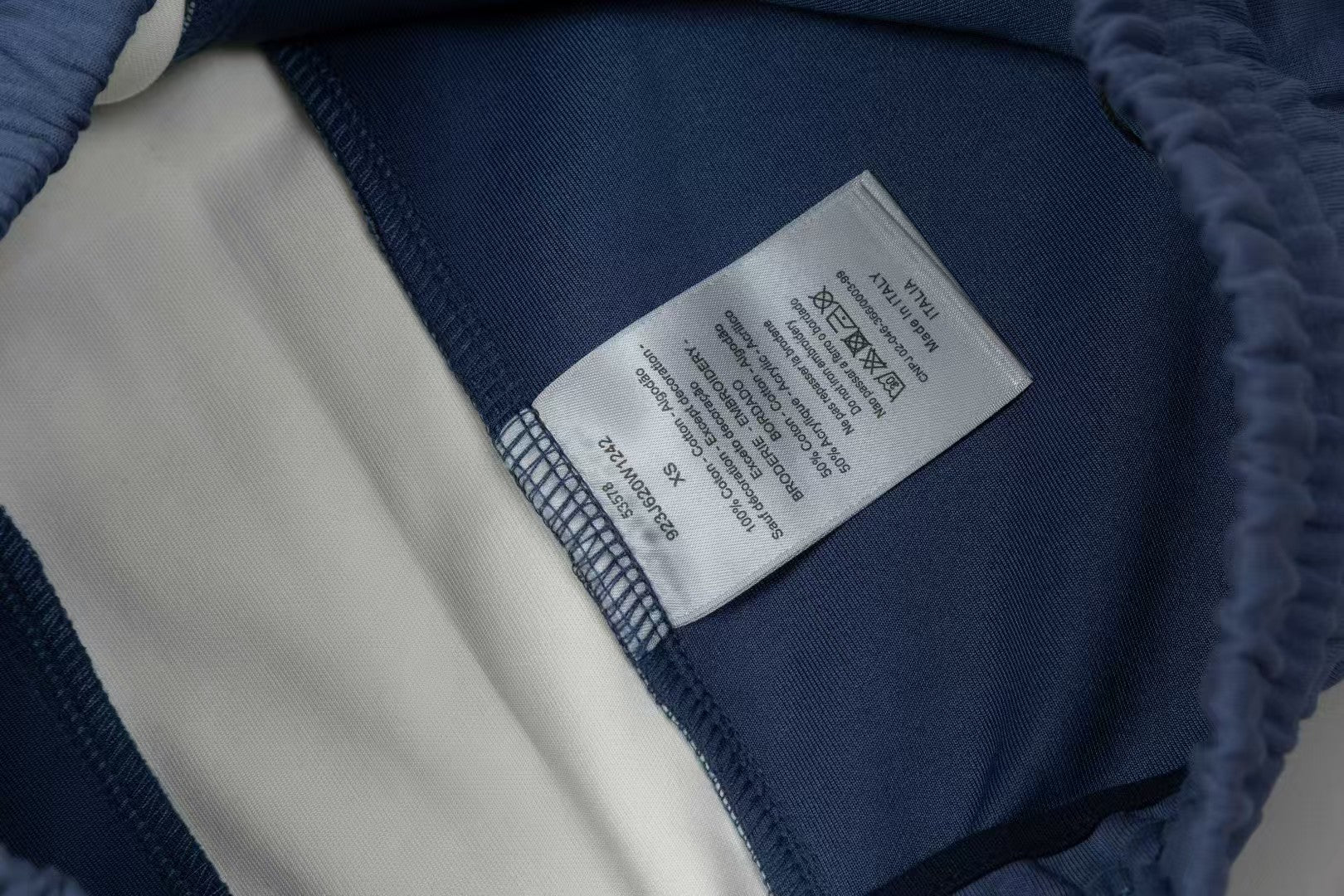 Men's spliced three-dimensional shorts