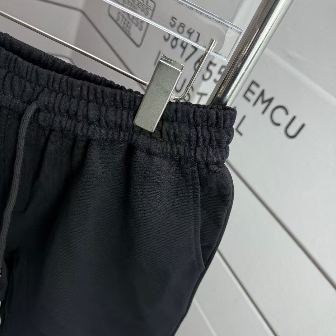 Men's embroidered looped shorts