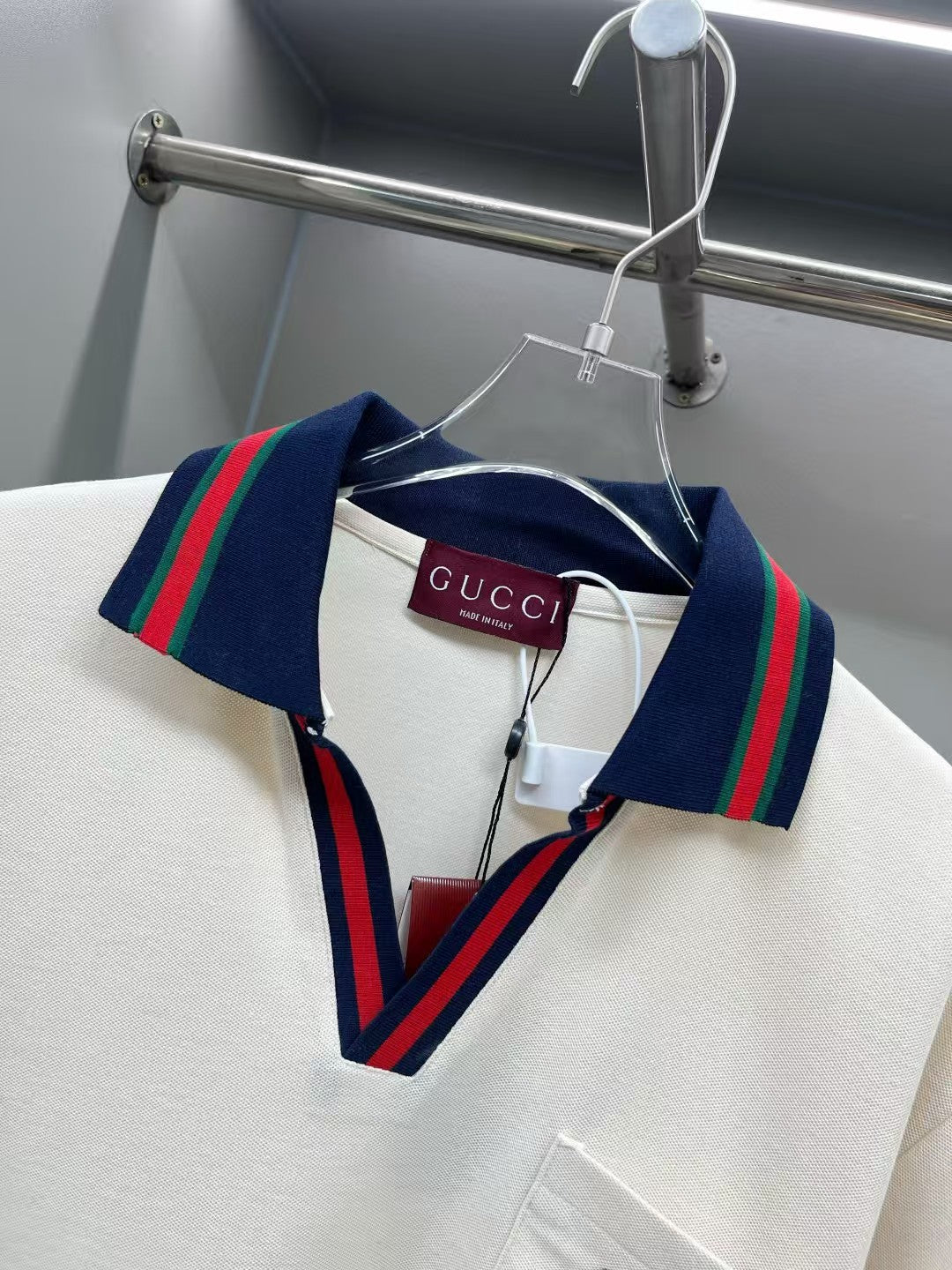Men's and women's new pocket embroidered short sleeved T-shirt