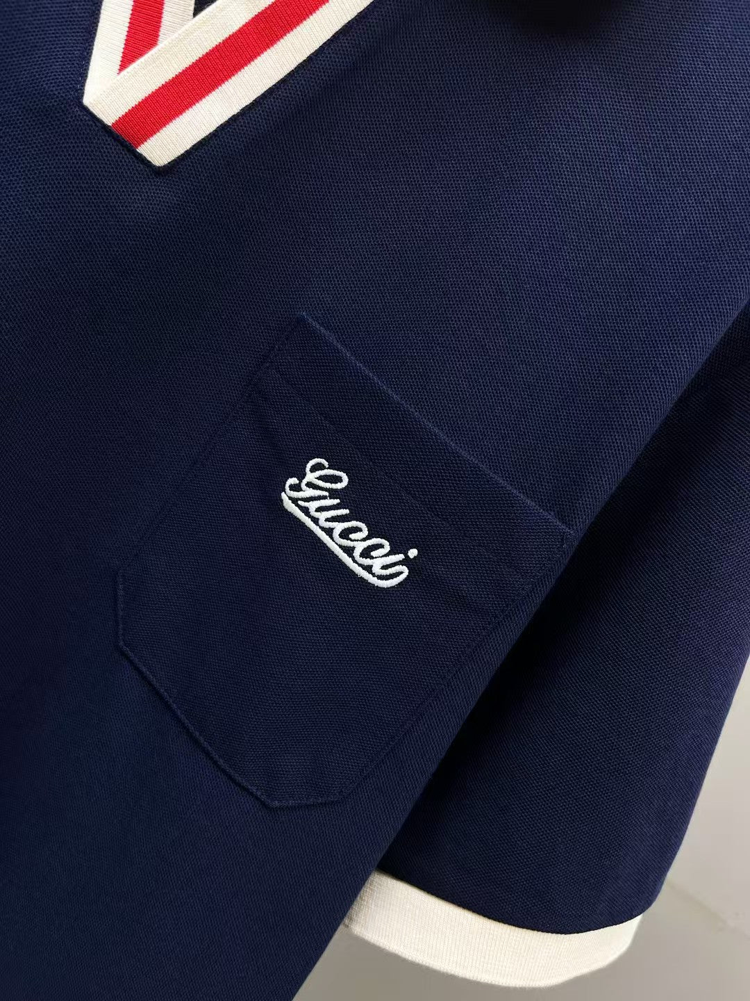 Men's and women's new pocket embroidered short sleeved T-shirt