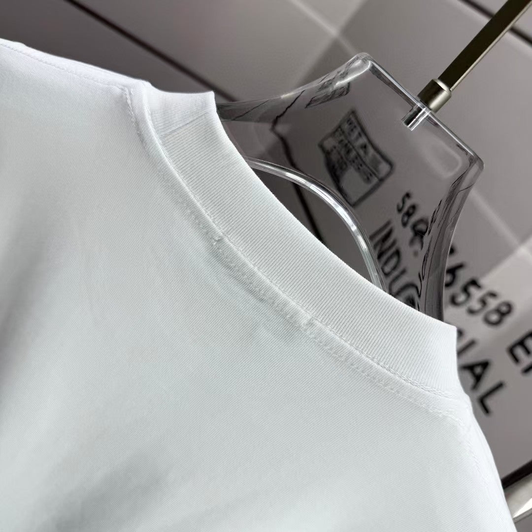 Men's round neck short sleeved T-shirt